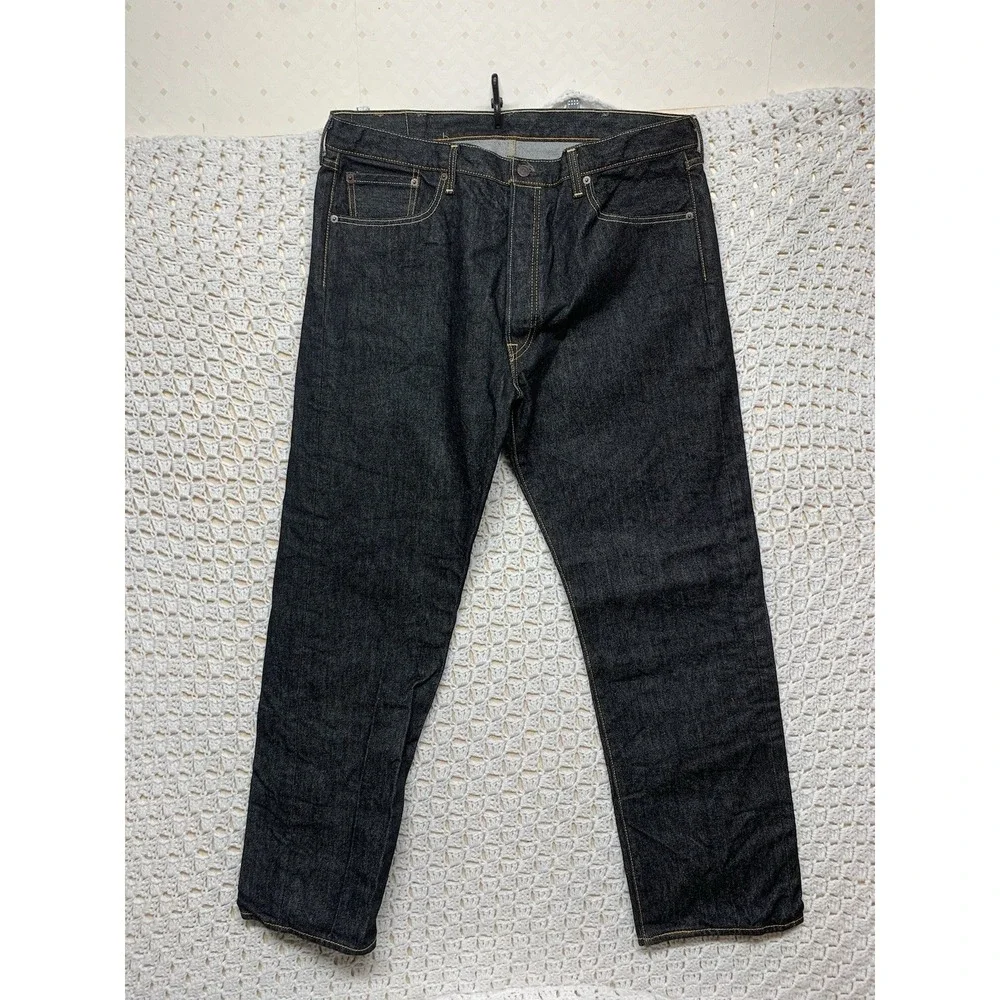 Levis please check